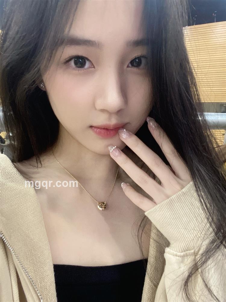 菲菲美女生活的头像