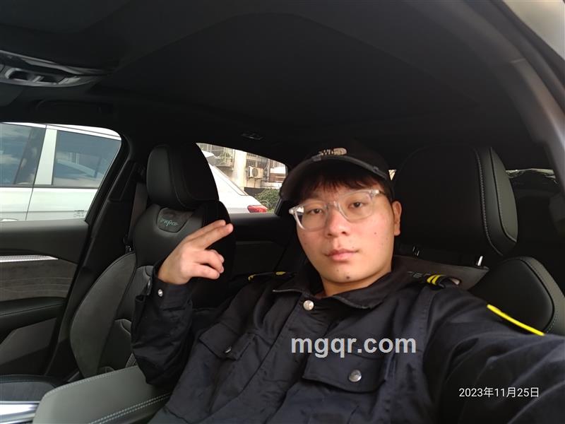 爱好爬山徒步的头像