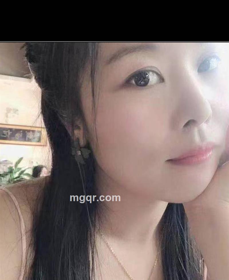 小草莓??的头像
