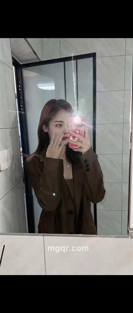 莉莉丝丽宝的头像