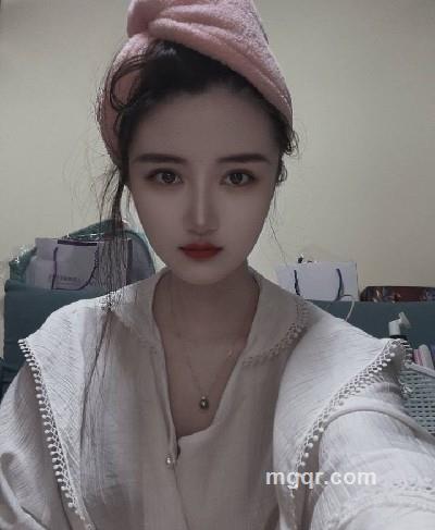 小小玥玥的头像