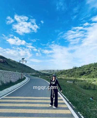 飞扬的长发的头像