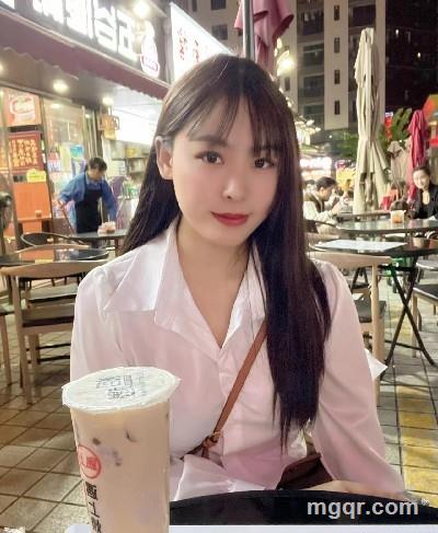 听月亮讲故事的头像