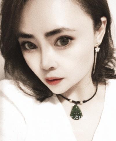 丽丽的头像