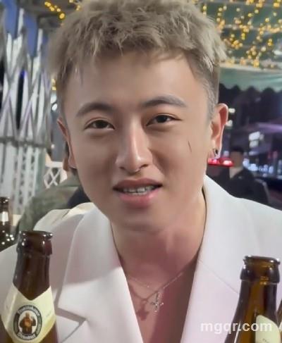 星⭐️星 的头像