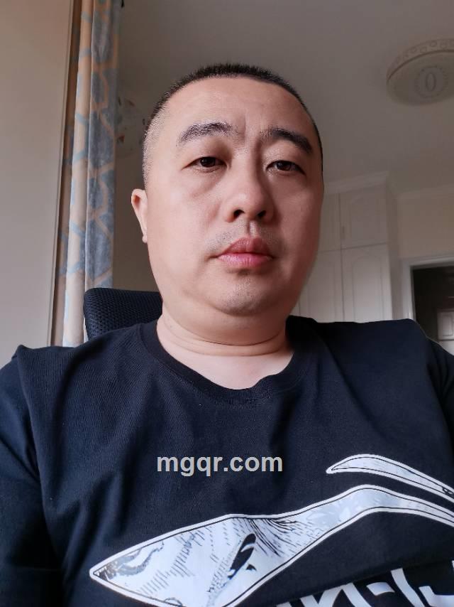 孤独的人的头像