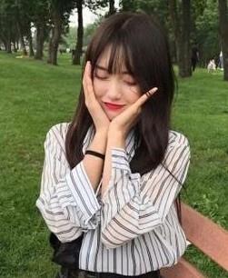 名字不如人漂亮的头像