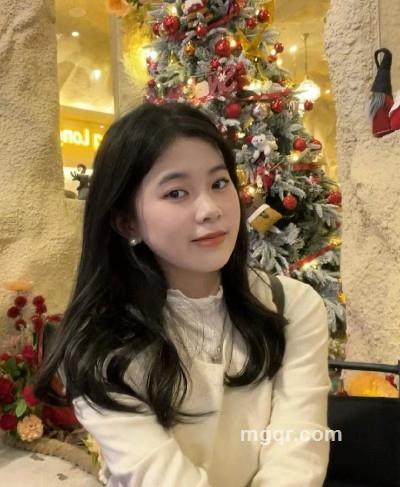 草莓牛奶的头像