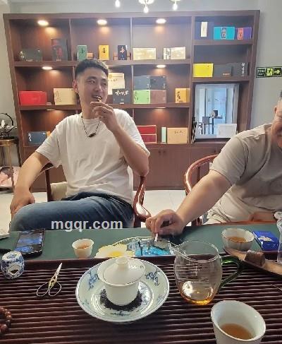 向阳而生的头像