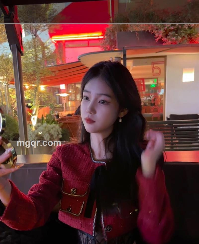 怡怡子的头像