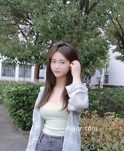 　　、繁花待落尽。的头像