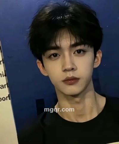 坐看云追月的头像