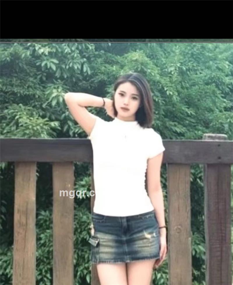 丽琳的头像