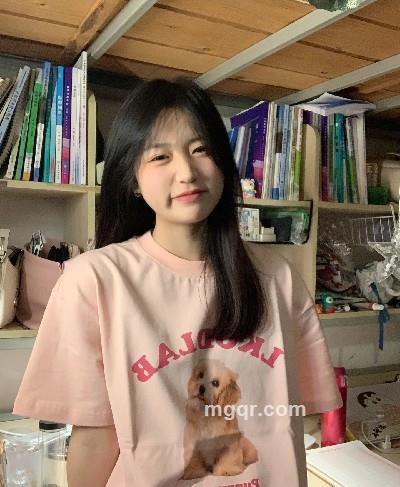 草莓味的头像