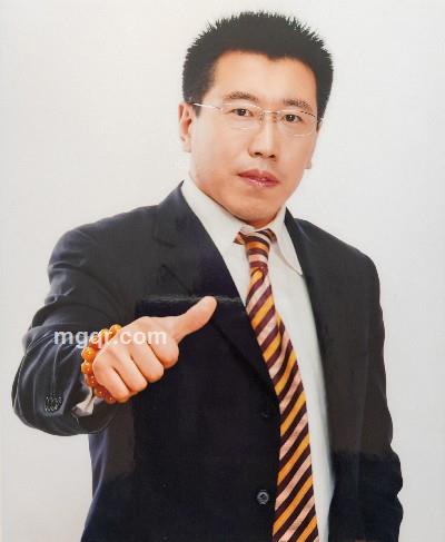 *股大坐天下的头像