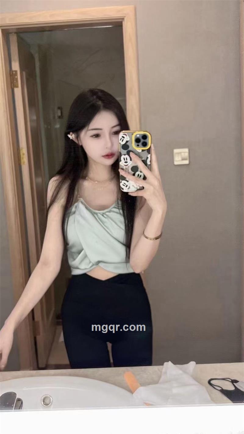 不吃香菜的头像