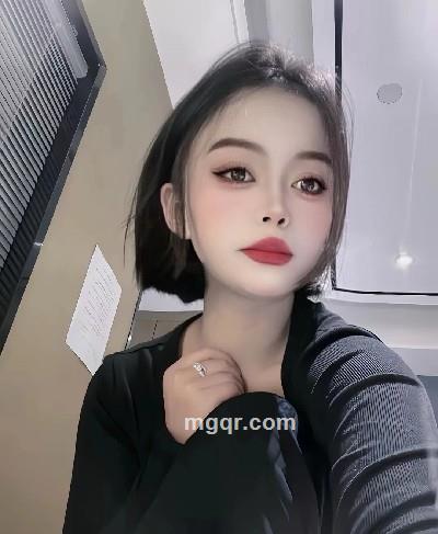 奶莓软糖的头像