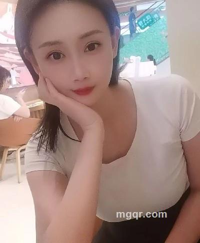 甄妮的头像