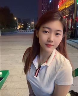 初萧萧的头像