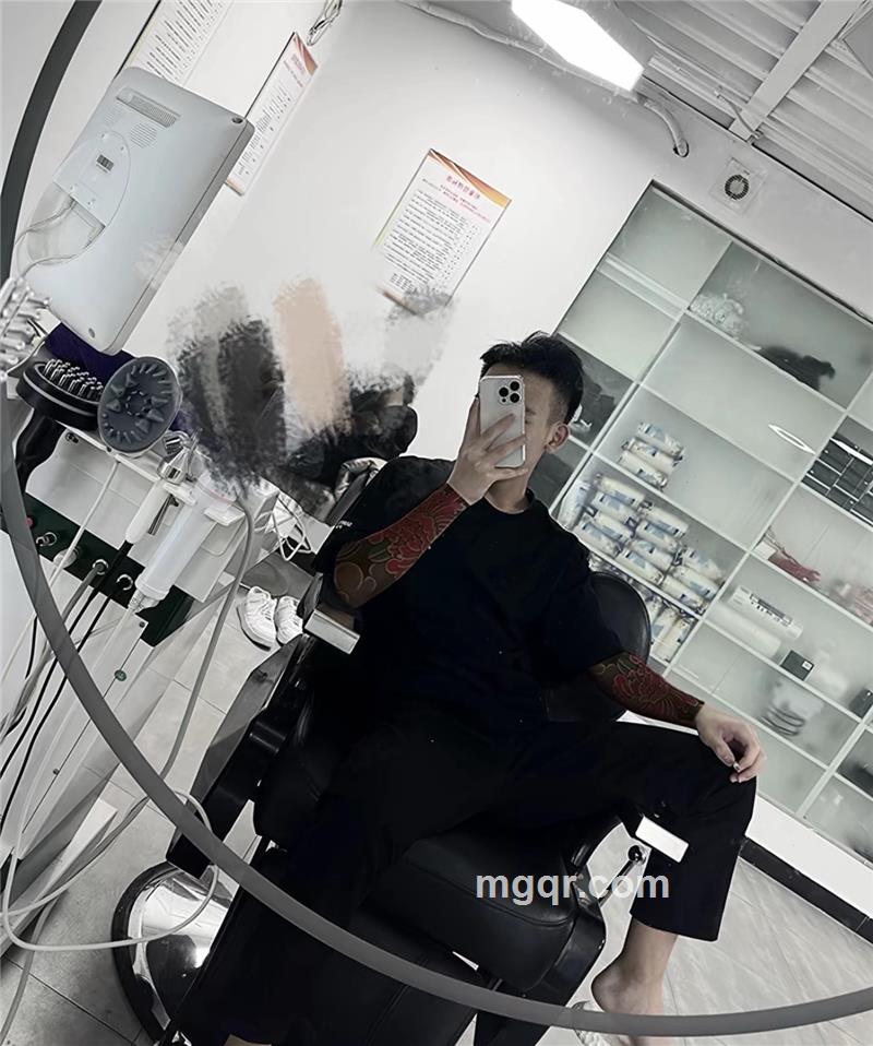 尊嘟假嘟的头像