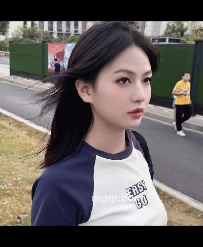 风铃上的小知了的头像
