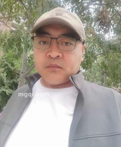 不惑暖男的头像