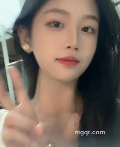 一个软糖果的头像