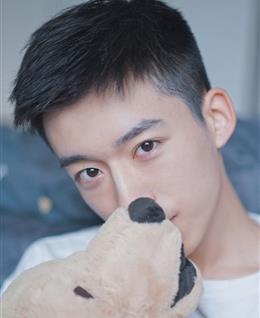 只在需要时出现的头像