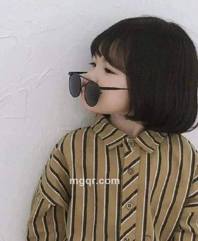 左耳的头像