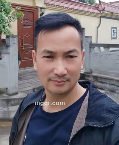 独看夕阳的头像