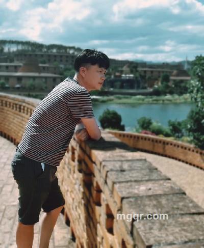 夜之狼2013的头像