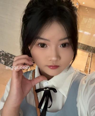 软耳兔兔的头像