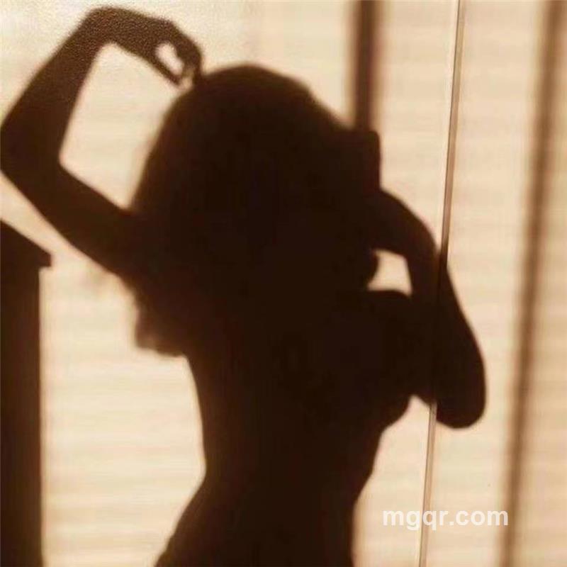 曼妮儿 的头像