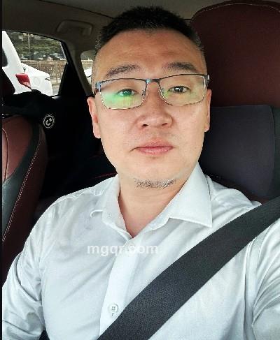 一个的故事的头像