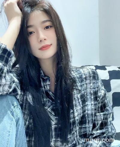 柒柒的头像