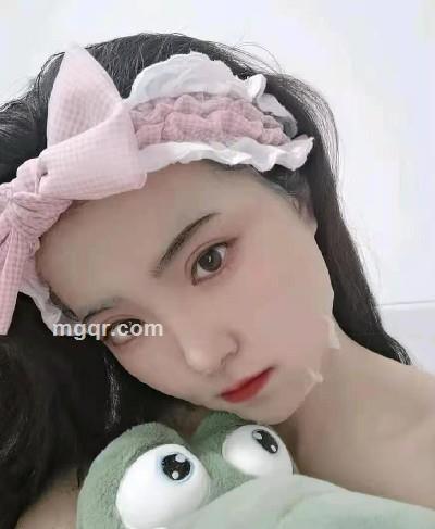 甜甜的可爱的头像