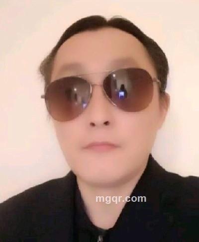 吴良荣的头像