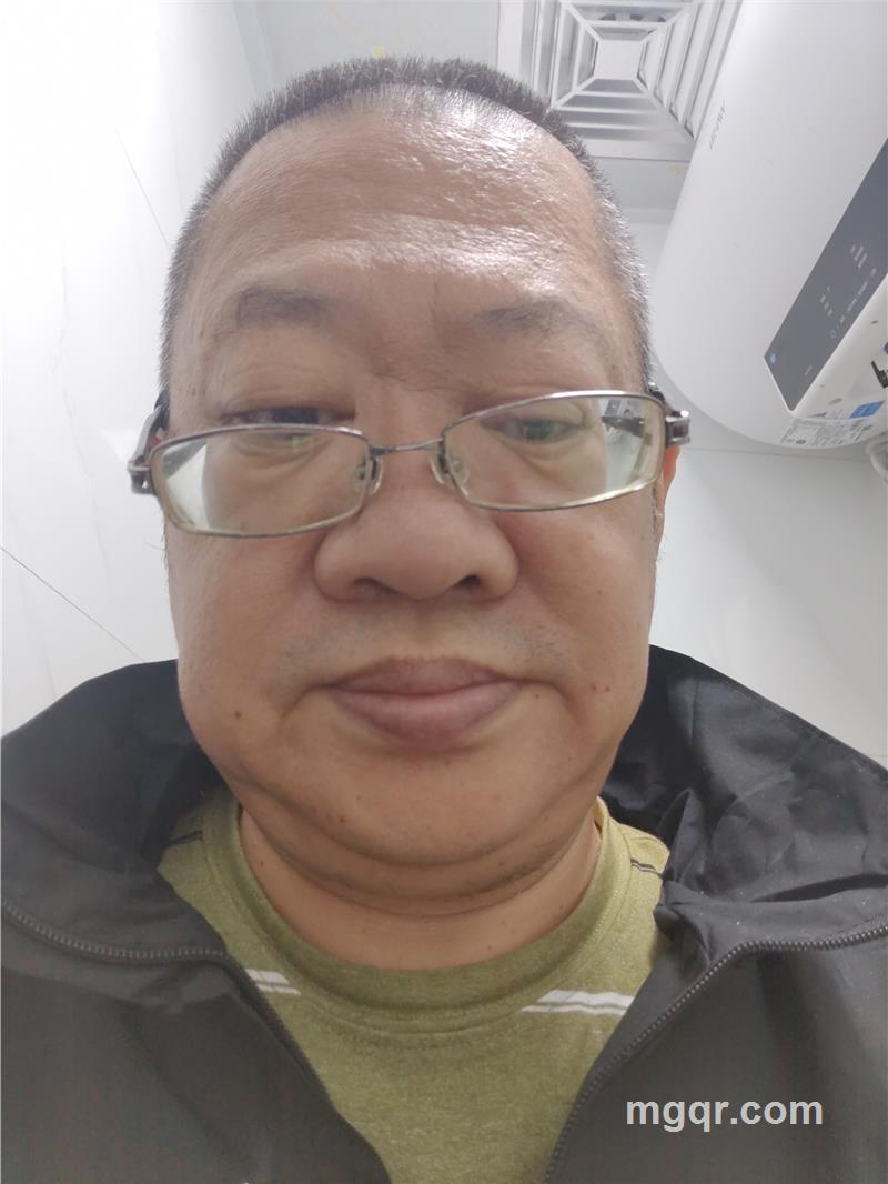 明哥哥在找小英的头像