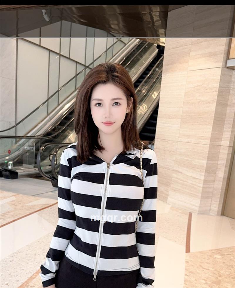 莉莉