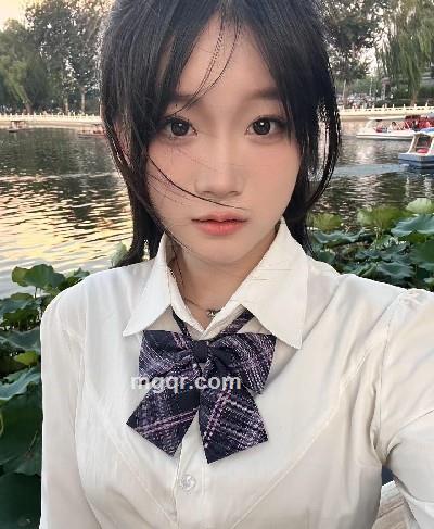 ༄༅等日落༄༅的头像