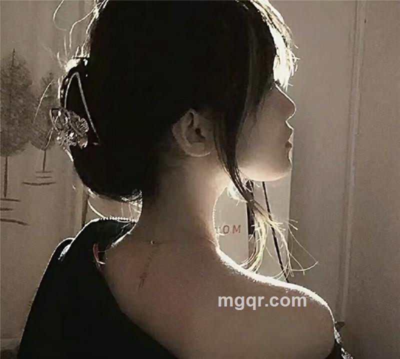 芳华╰??╯的头像