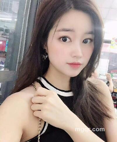 嘴边说爱的头像