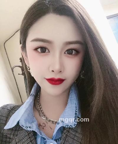 花开半夏的头像