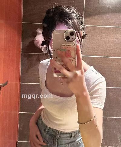 口渴的鱼儿的头像