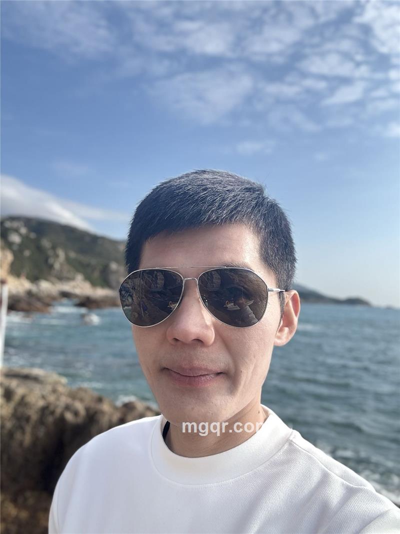 爱就一个字的头像