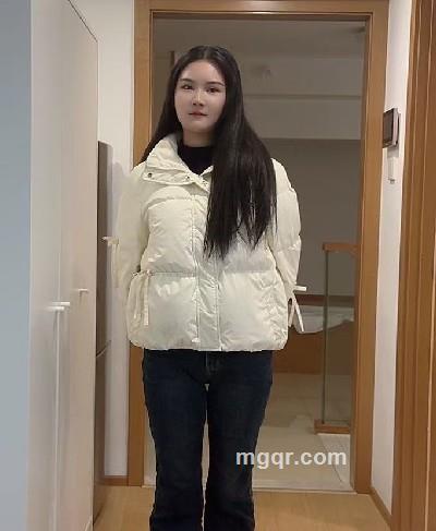 一一的头像