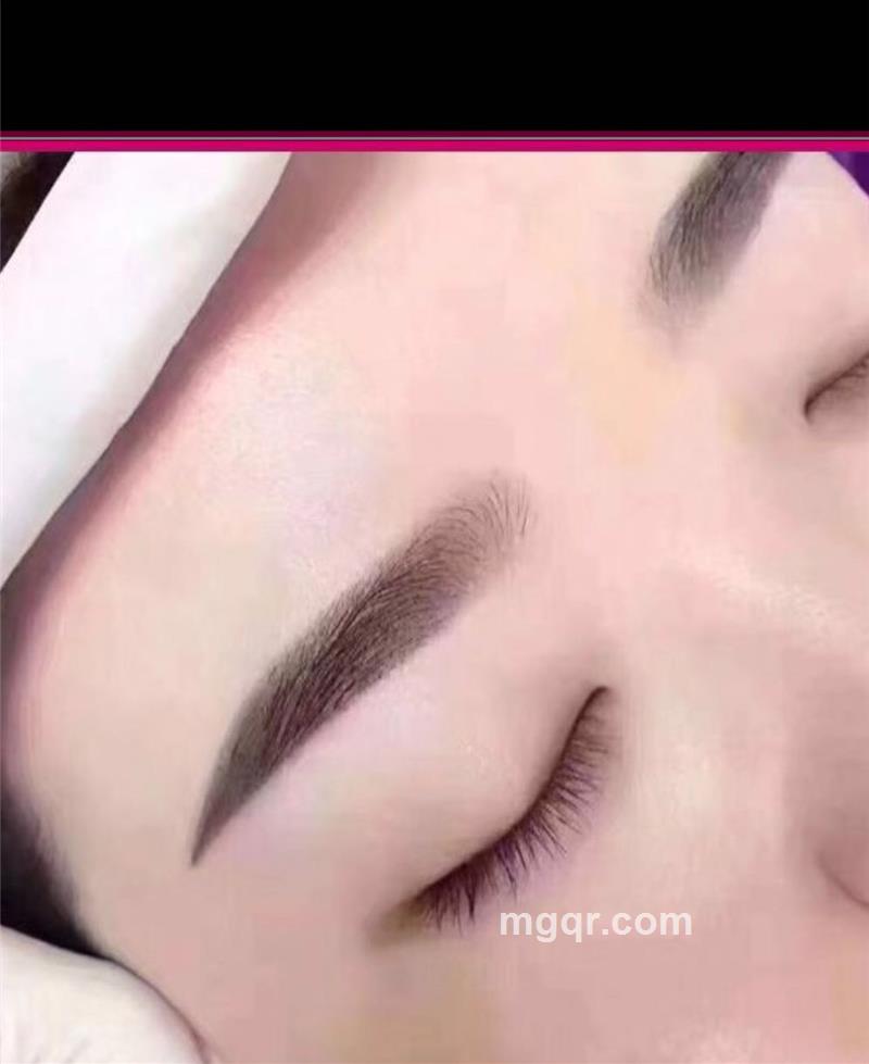 迎着风向走的头像