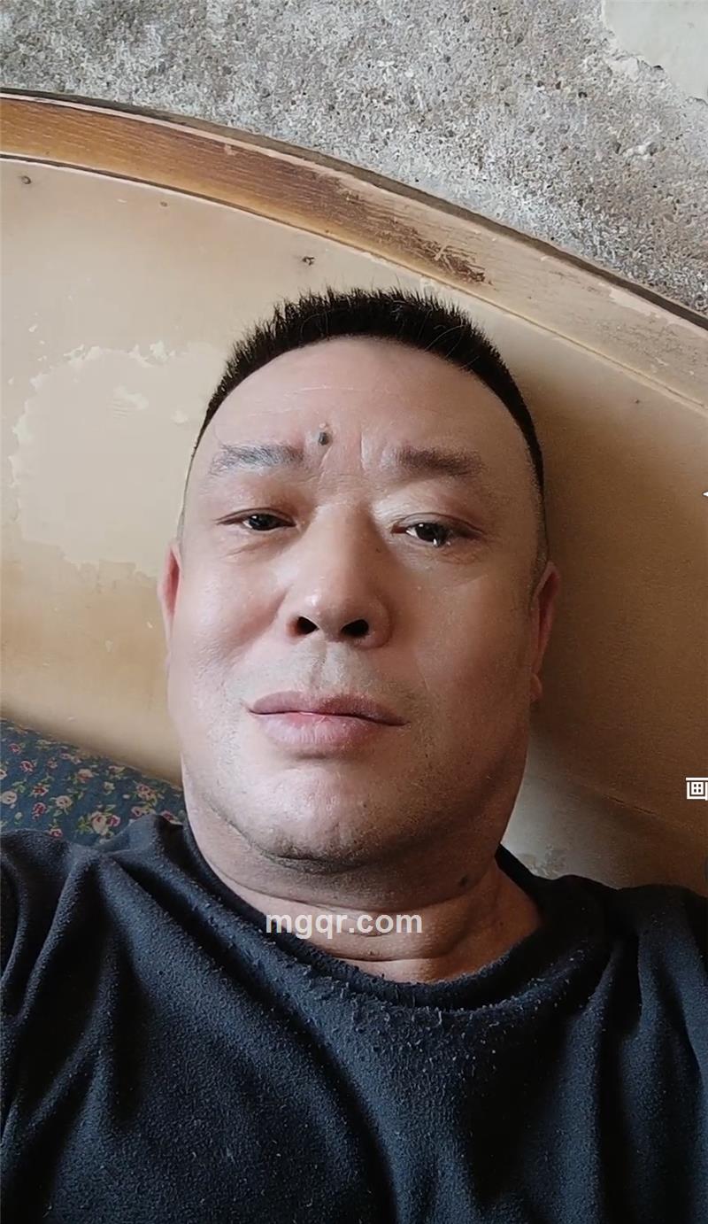 灯火阑珊的头像