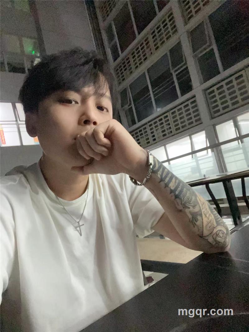 一日一天.的头像