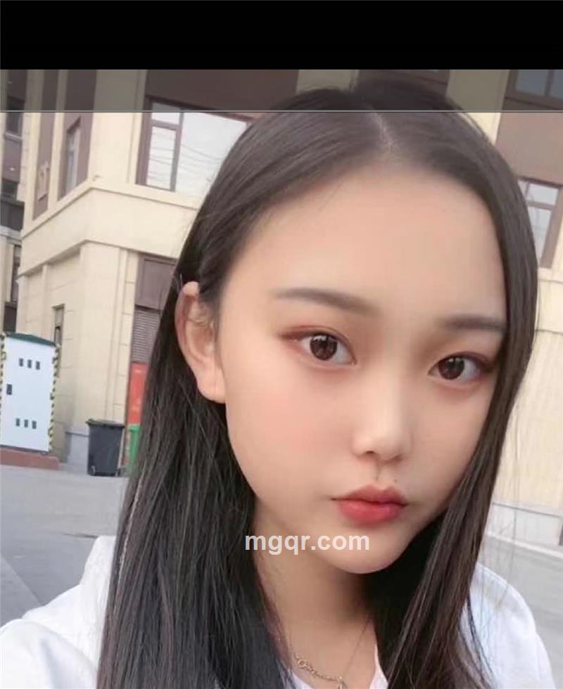 一颗小兔牙的头像
